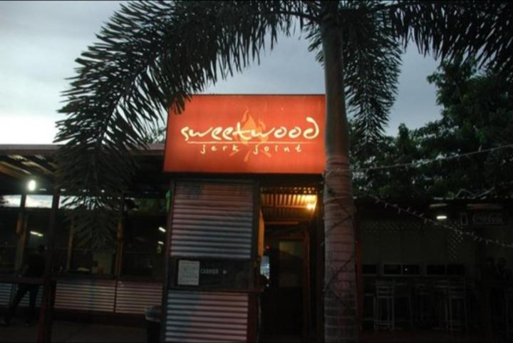 The Mango Lodge Kingston Dış mekan fotoğraf